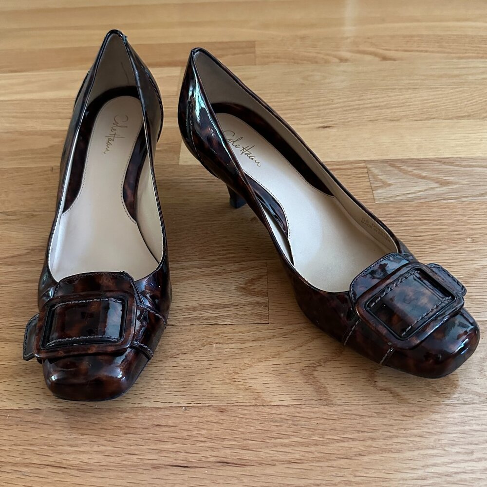 Cole Haan Sydney Tortoise Patent Kitten Heel  Size 7.5B